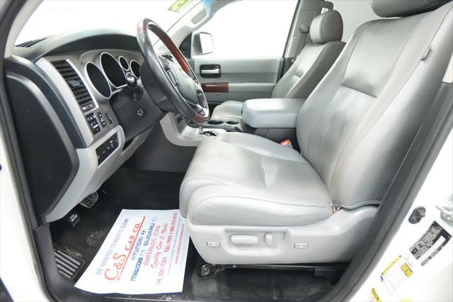 2013 Toyota Sequoia Platinum 5.7L V8