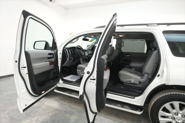 2013 Toyota Sequoia Platinum 5.7L V8