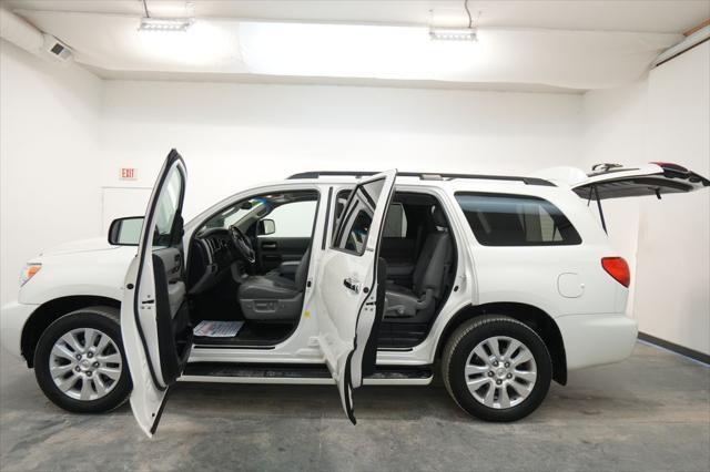 2013 Toyota Sequoia Platinum 5.7L V8