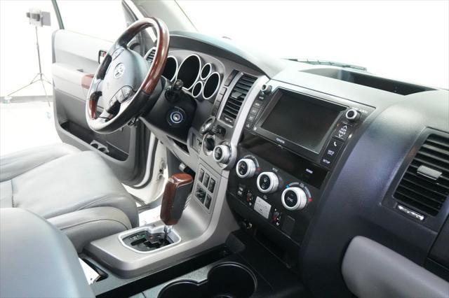 2013 Toyota Sequoia Platinum 5.7L V8