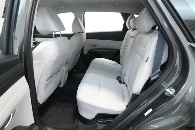 2026 Hyundai Tucson Hybrid Blue SE