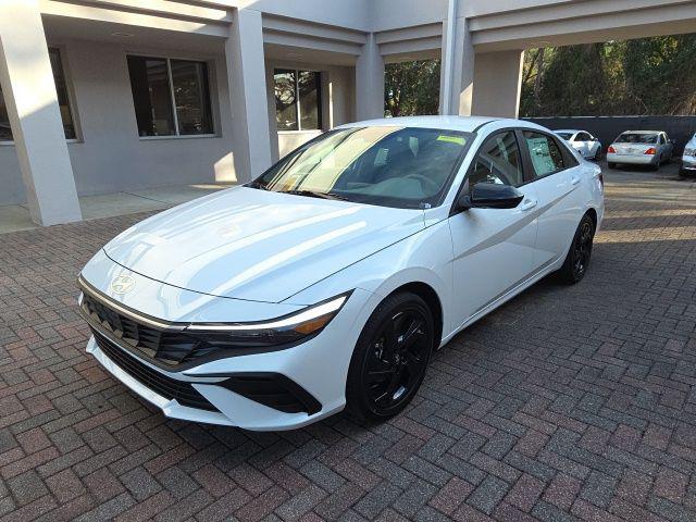 2026 Hyundai Elantra Hybrid SEL Sport