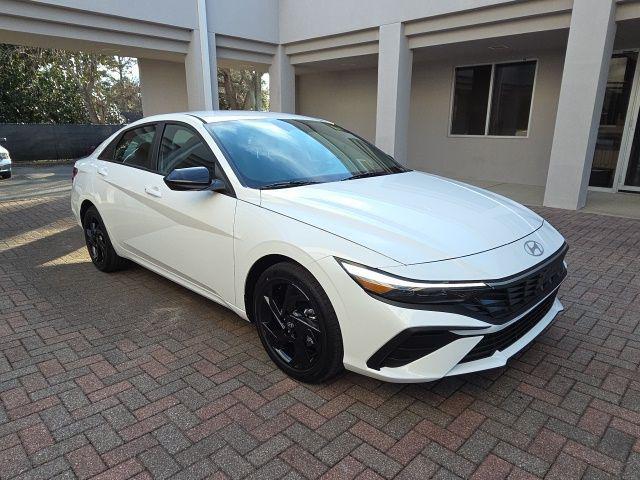 2026 Hyundai Elantra Hybrid SEL Sport