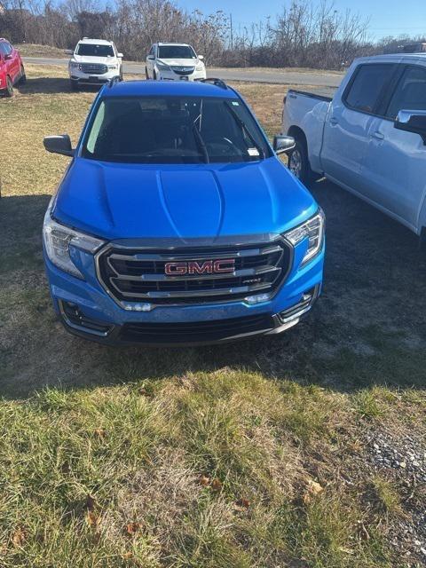2024 GMC Terrain AWD AT4