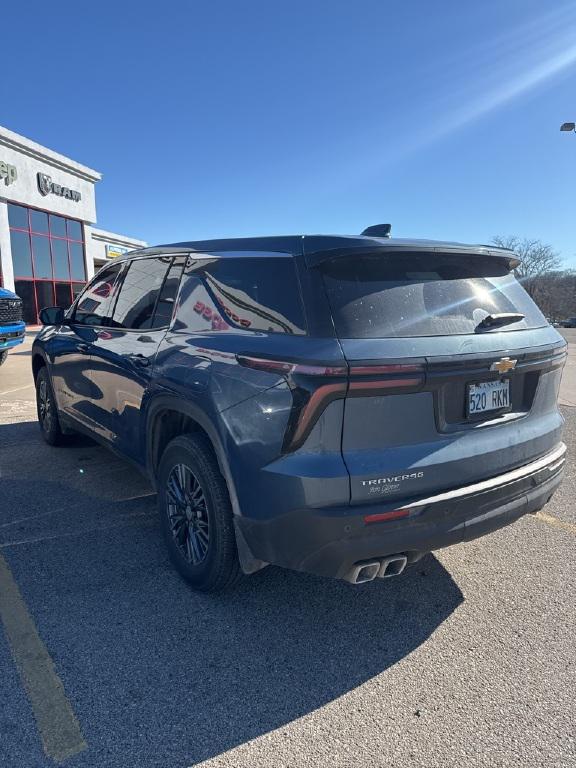 2024 Chevrolet Traverse FWD LS