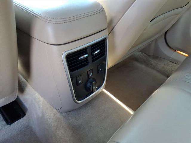 2012 Chrysler 300 Base