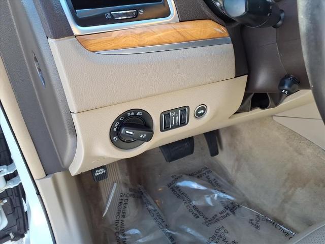 2012 Chrysler 300 Base