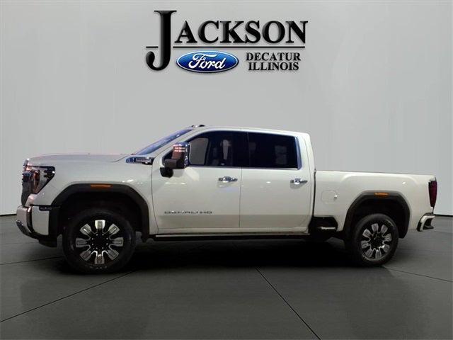 2024 GMC Sierra 2500HD 4WD Crew Cab Standard Bed Denali