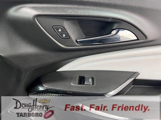 2025 Chevrolet Trax FWD LT