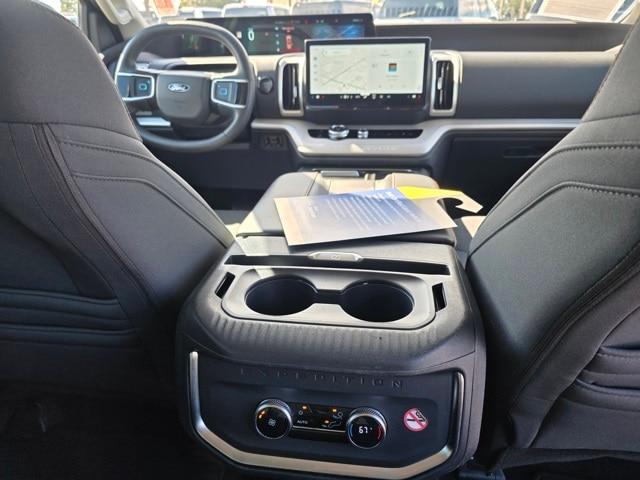 2025 Ford Expedition Active MAX