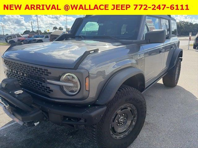 2023 Ford Bronco Everglades 2023 Ford Bronco Everglades
