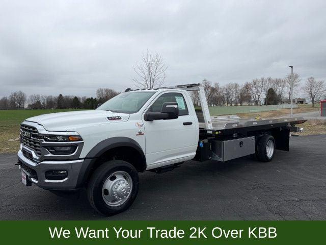 2026 RAM Ram 5500 Chassis Cab RAM 5500 TRADESMAN CHASSIS REGULAR CAB 4X4 120 CA