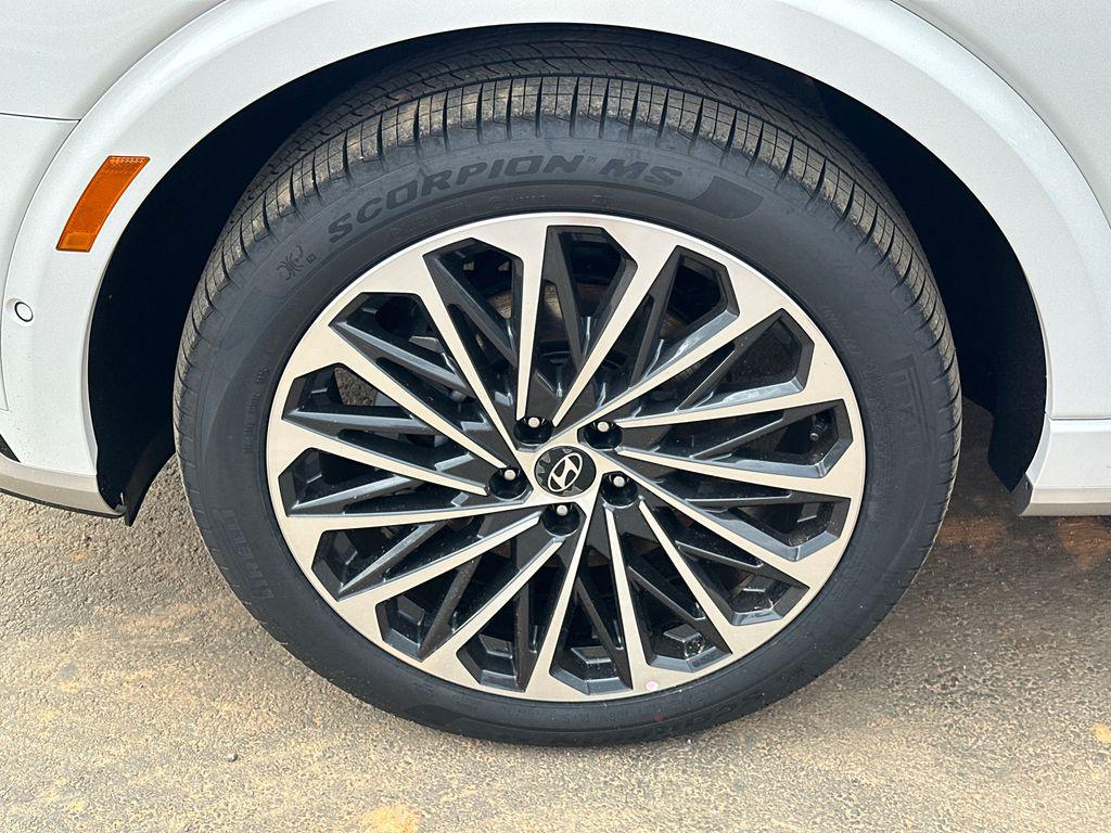 New 2026 White Hyundai Calligraphy FWD image 12