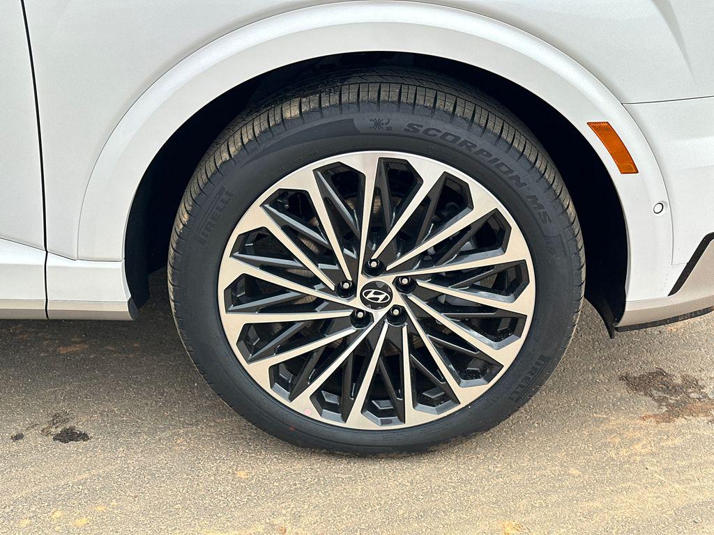 New 2026 White Hyundai Calligraphy FWD image 13