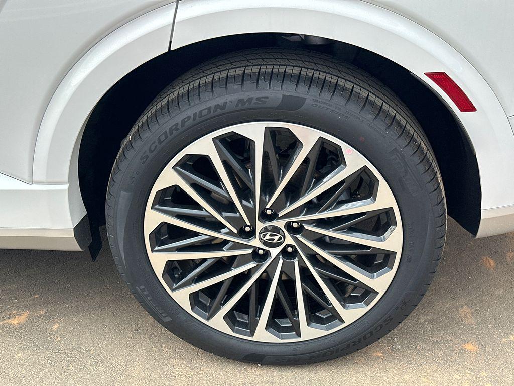 New 2026 White Hyundai Calligraphy FWD image 20