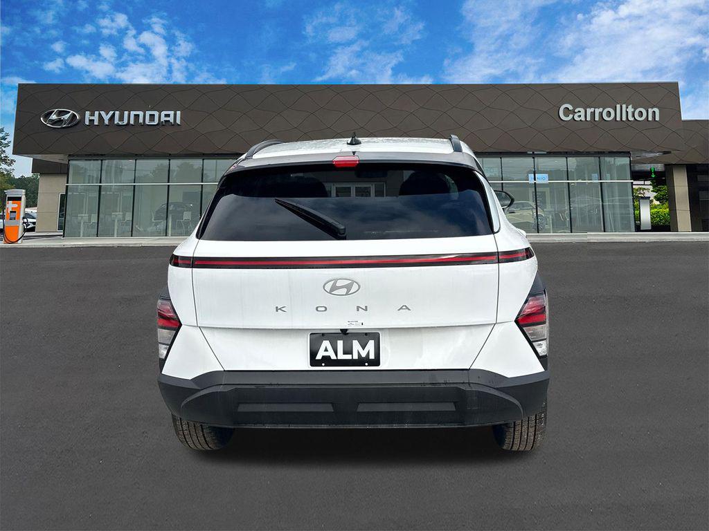 New 2026 White Hyundai SEL Sport FWD image 7