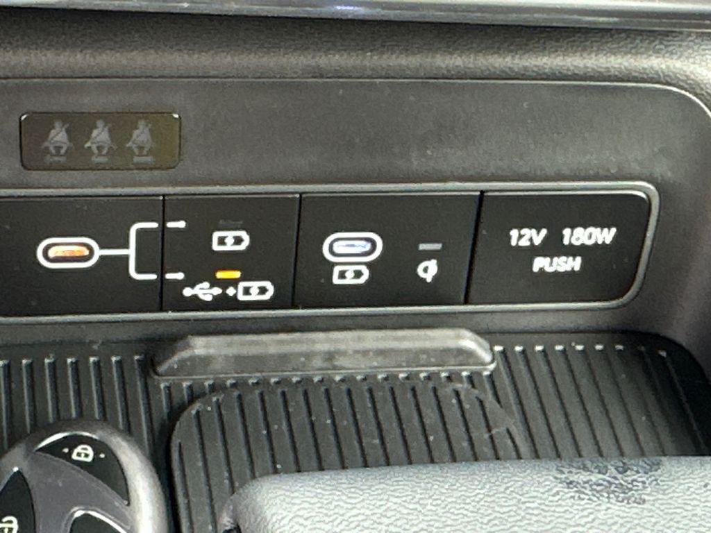 New 2026 White Hyundai SEL Sport FWD image 30