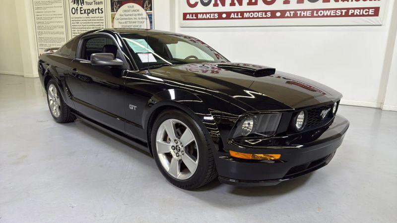 2007 Ford Mustang GT Deluxe