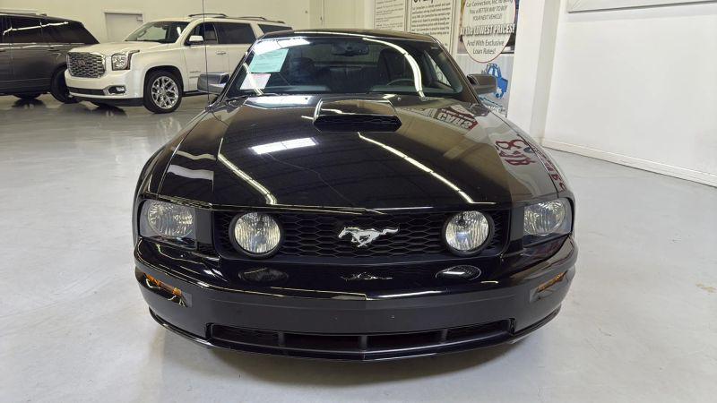 2007 Ford Mustang GT Deluxe