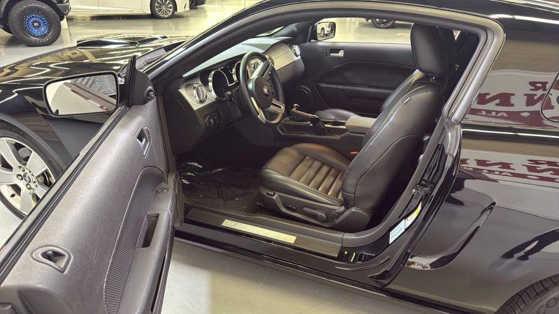 2007 Ford Mustang GT Deluxe