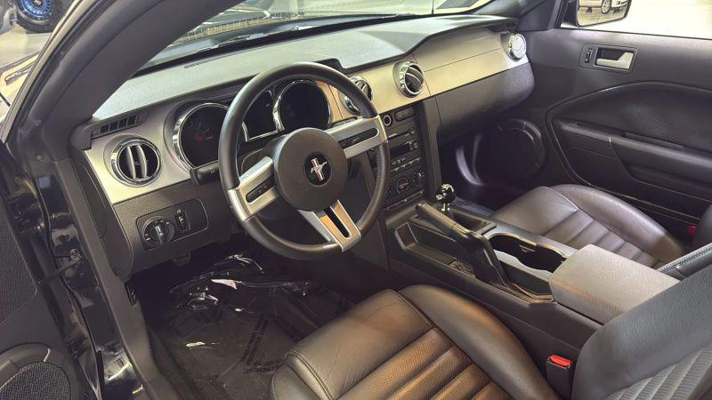 2007 Ford Mustang GT Deluxe