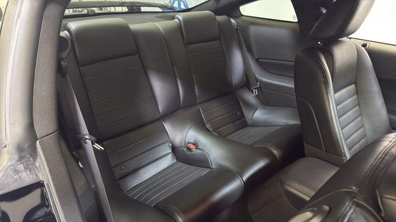 2007 Ford Mustang GT Deluxe