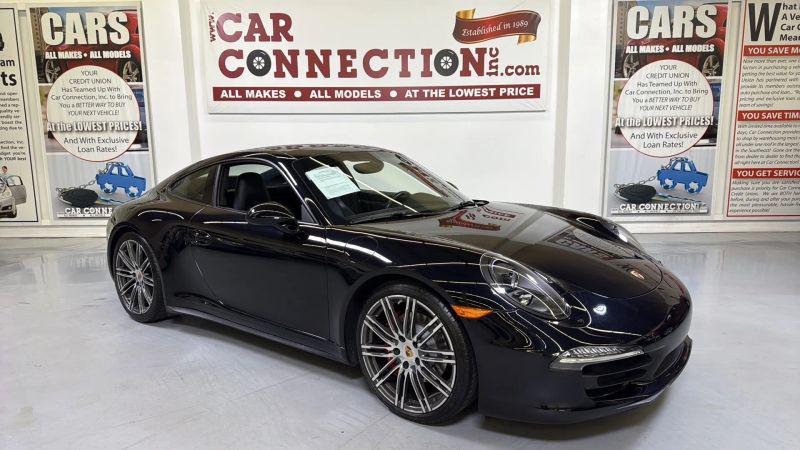 2015 Porsche 911 Carrera 4S