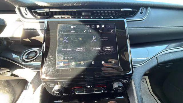 2023 Jeep Grand Cherokee Laredo 4x4