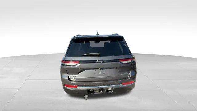 2023 Jeep Grand Cherokee Laredo 4x4