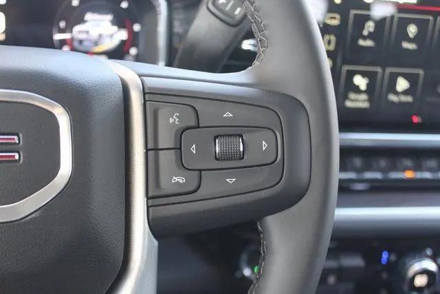 2026 GMC Sierra 2500HD Crew Cab, Standard Bed, SLT, 4WD