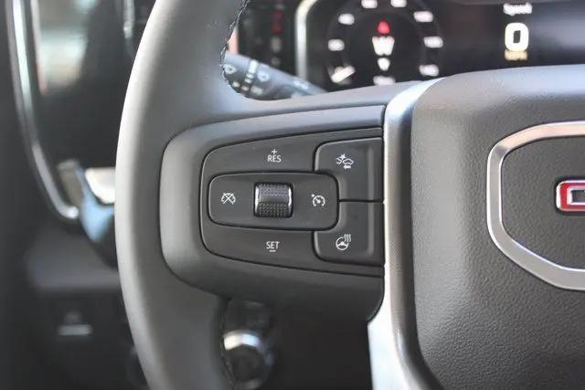 2026 GMC Sierra 2500HD Crew Cab, Standard Bed, SLT, 4WD