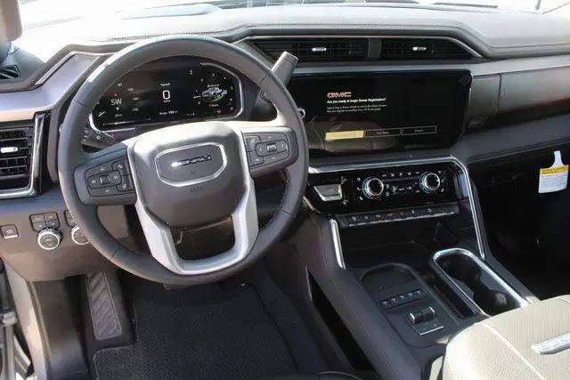 2026 GMC Sierra 2500HD Crew Cab, Standard Bed, Denali, 4WD