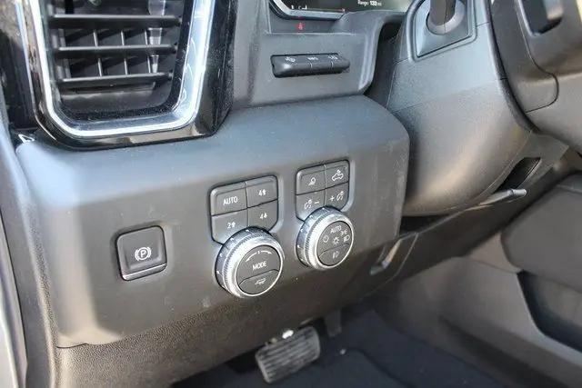 2026 GMC Sierra 2500HD Crew Cab, Standard Bed, Denali, 4WD