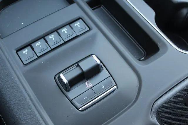 2026 GMC Sierra 2500HD Crew Cab, Standard Bed, Denali, 4WD