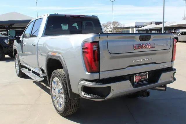 2026 GMC Sierra 2500HD Crew Cab, Standard Bed, Denali, 4WD