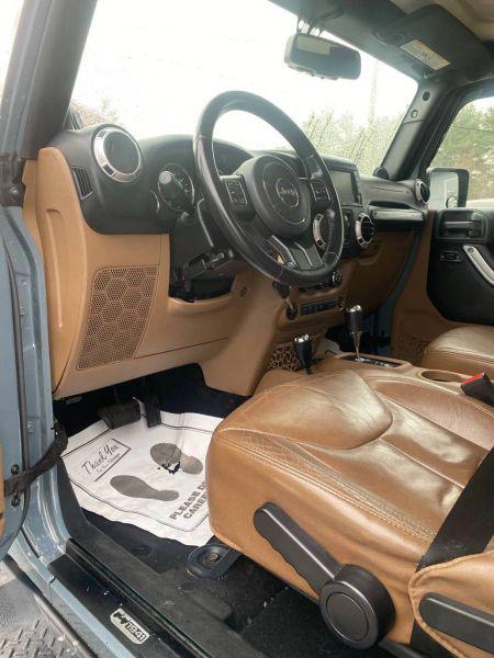 2014 Jeep Wrangler Unlimited Sahara