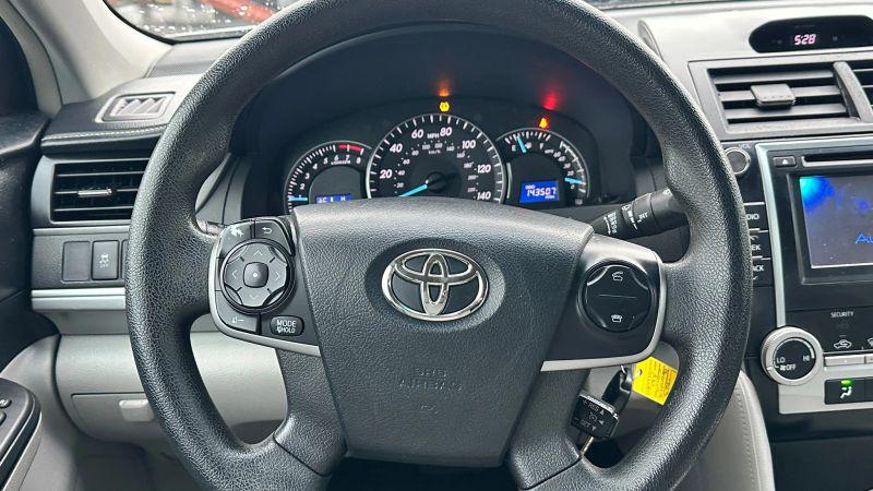 2013 Toyota Camry LE