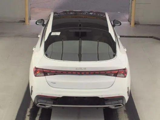 2022 Kia K5 EX