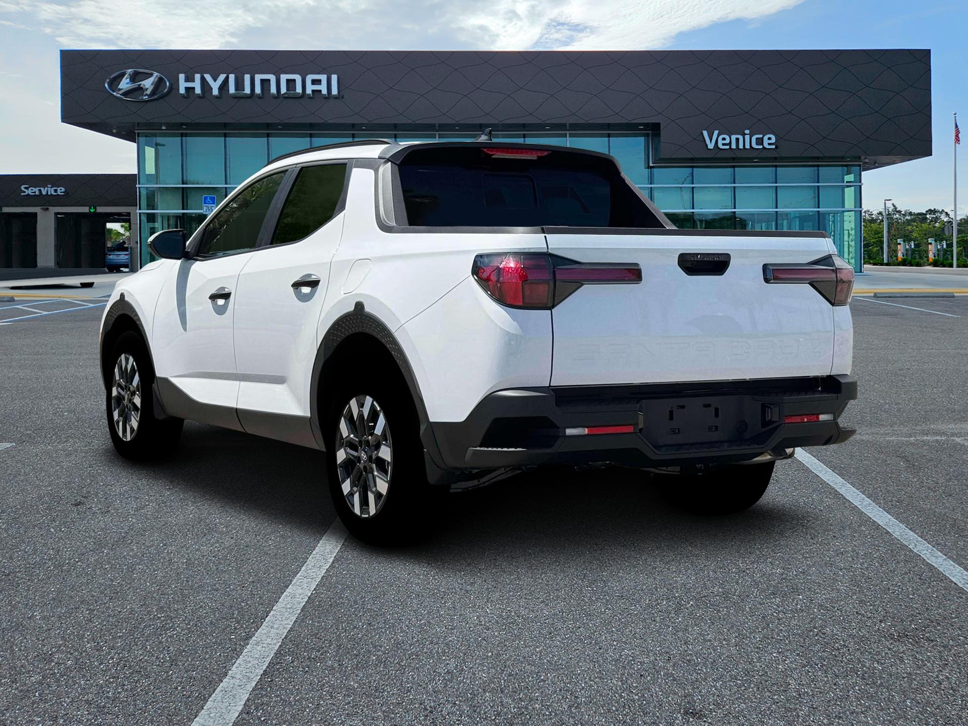 2026 Hyundai SANTA CRUZ SEL Activity FWD - Image 5