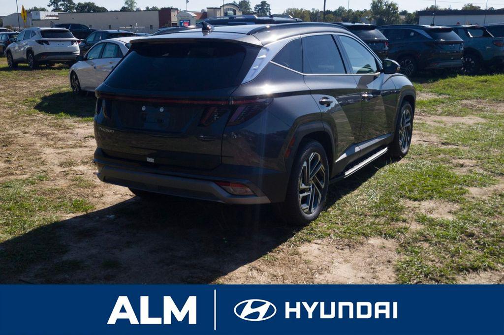 New 2026 Gray HYUNDAI Limited FWD image 6