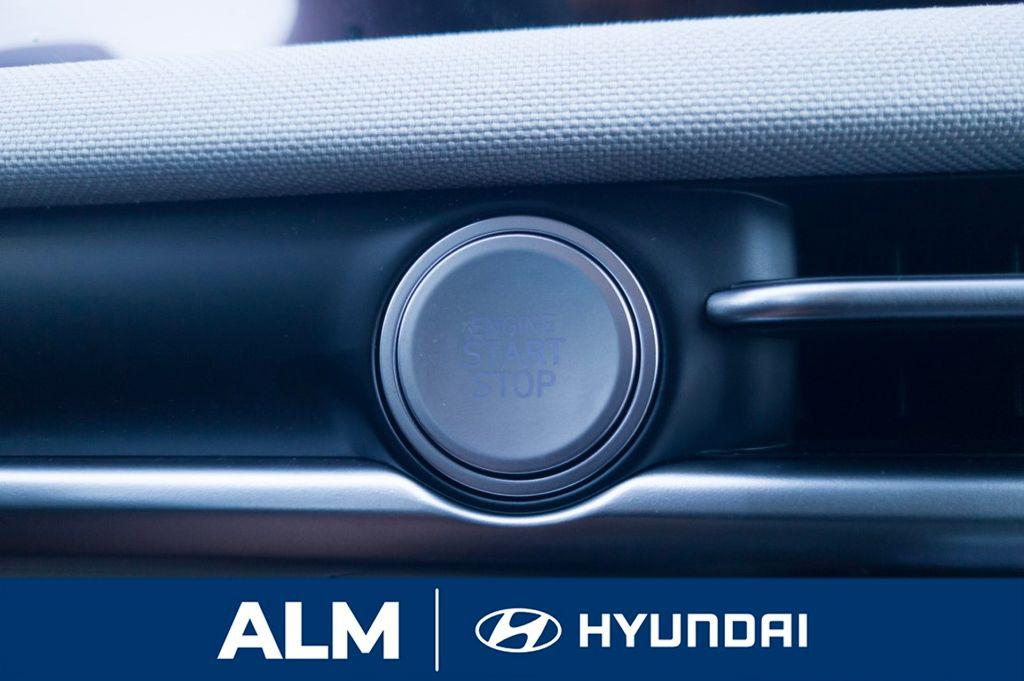 New 2026 Gray HYUNDAI Limited FWD image 25