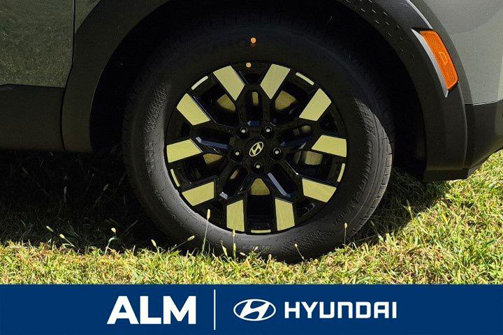 New 2026 Gray HYUNDAI SEL Activity FWD image 12