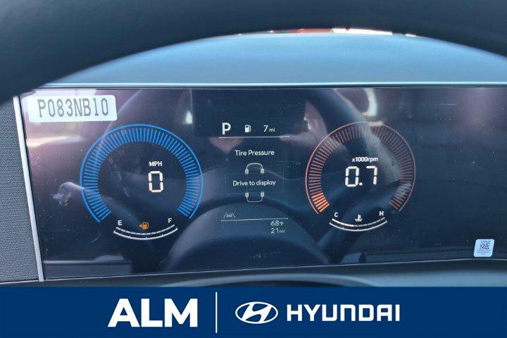 New 2026 Gray HYUNDAI SEL Activity FWD image 28