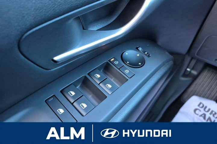 New 2026 Gray HYUNDAI SEL Activity FWD image 30