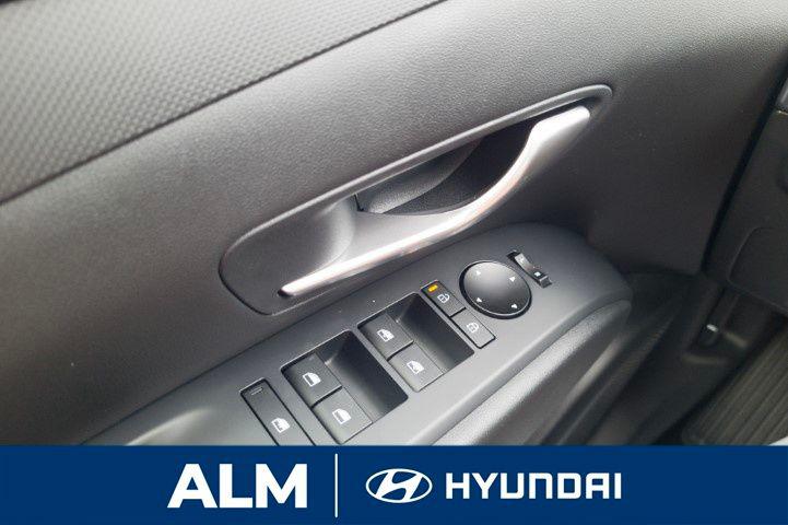 New 2026 White Hyundai SEL Activity FWD image 33