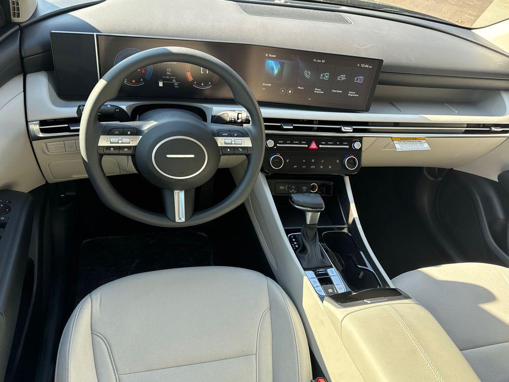 New 2026 Gray HYUNDAI SEL FWD image 14