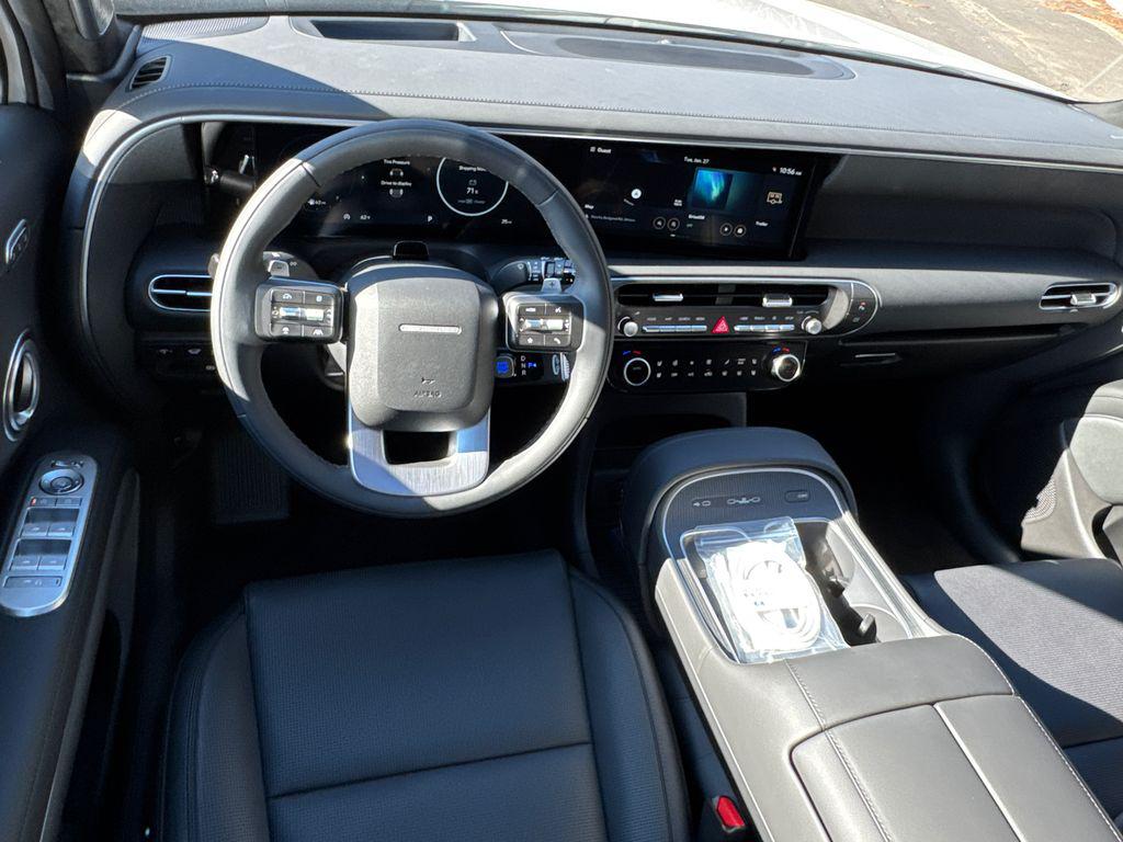New 2026 White HYUNDAI Calligraphy FWD image 15