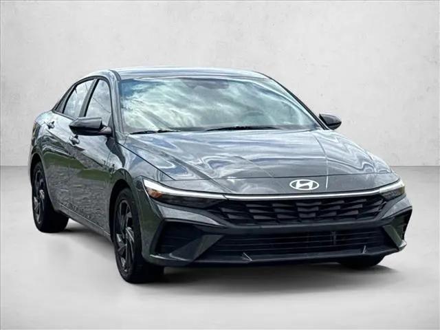 2026 Hyundai Elantra Hybrid SEL Sport