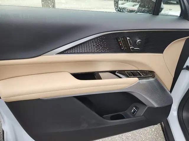 2026 Cadillac iQ Signature Luxury AWD