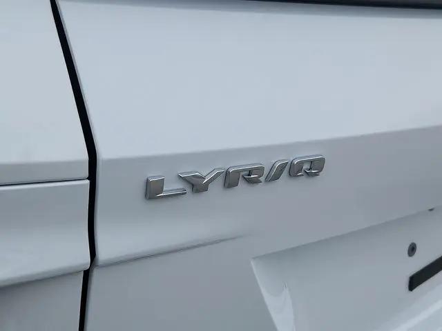 2026 Cadillac iQ Signature Luxury AWD